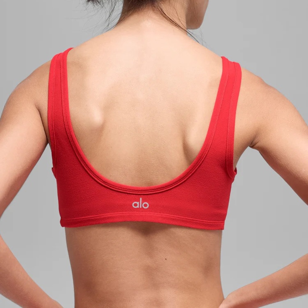 Alo new with tags Alosoft Center Stage Bra Bright red small - Picture 4 of 6